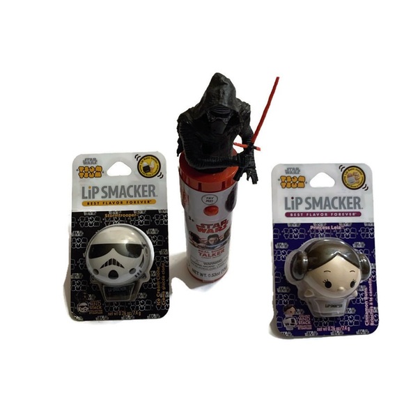 Star Wars Other - Star Wars bundle 2 lip smackers and sound talker